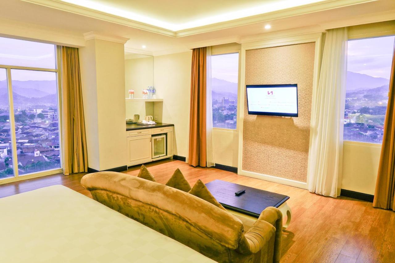 Swiss-Belhotel Lampung Бандар-Лампунг Экстерьер фото