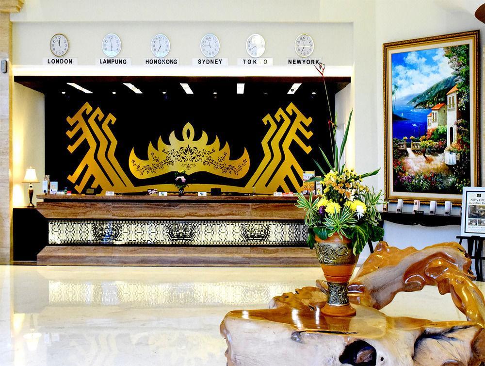 Swiss-Belhotel Lampung Бандар-Лампунг Экстерьер фото
